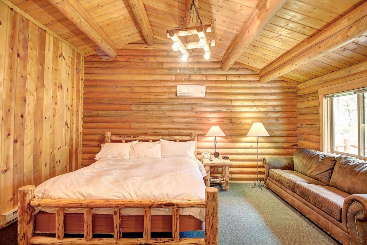 North Forty Resort Колумбія-Фоллс Екстер'єр фото