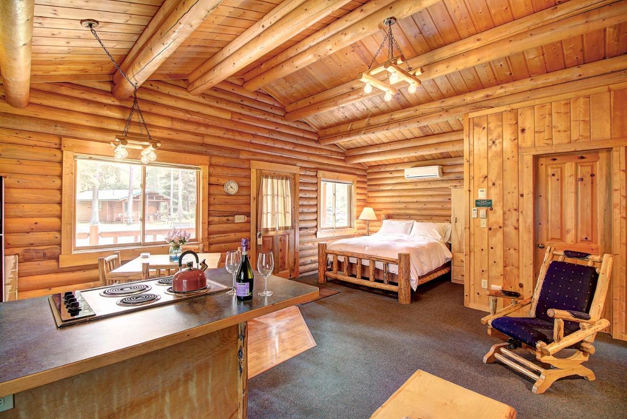 North Forty Resort Колумбія-Фоллс Екстер'єр фото